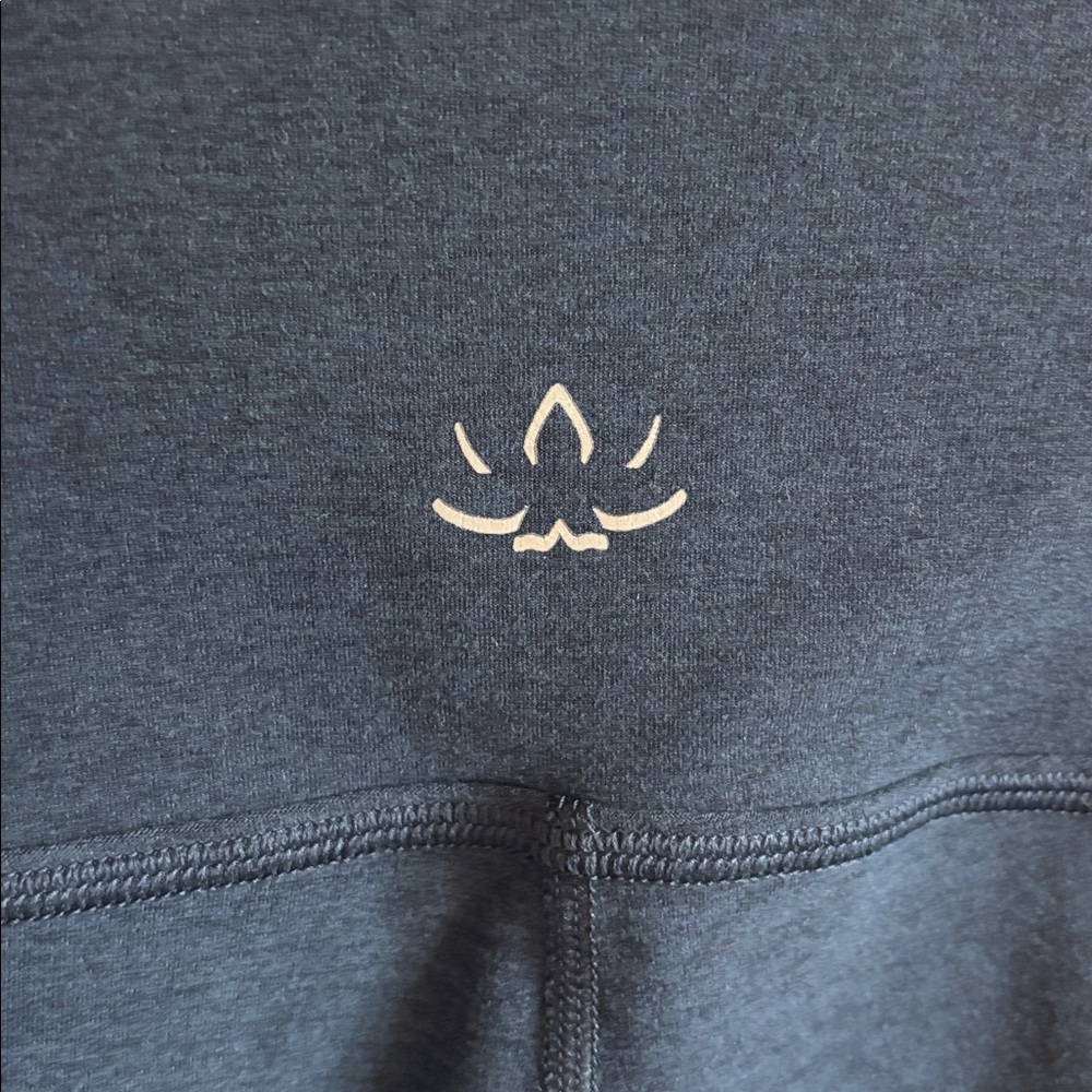 Beyond Yoga Spacedye Out of Pocket High Waisted Midi Legging Nocturnal Navy Med - Picture 7 of 8